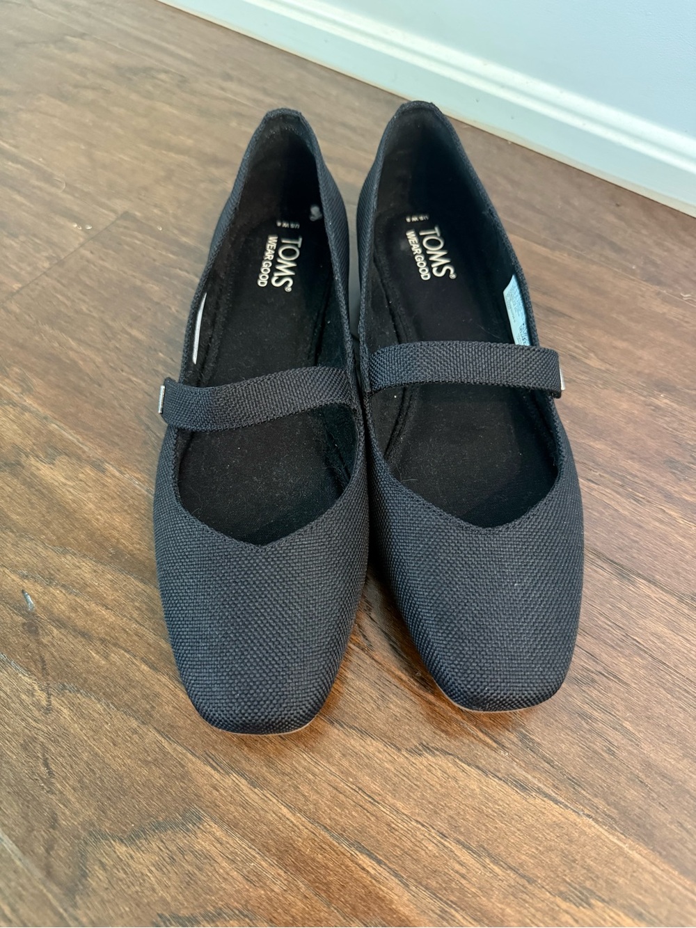 TOMS Bianca Mary Jane Flats Black Sz 8 NWOT